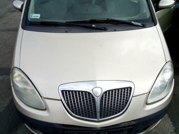 Lancia Musa maska pokrywa silnika
