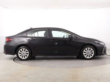 Toyota Corolla XII Sedan 1.6 Valvematic Dual VVT-i 132KM 2019 Toyota Corolla 1.6 Valvematic, Salon Polska, GAZ, zdjęcie 5