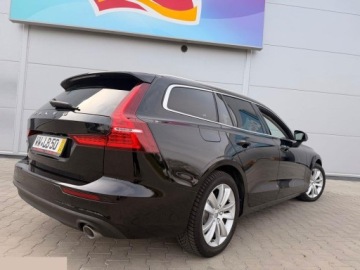 Volvo V60 II  2021 Volvo V60 D4 2.0d 190KM Geartronic Momentum Pro 2021r Możliwa zamiana!, zdjęcie 4