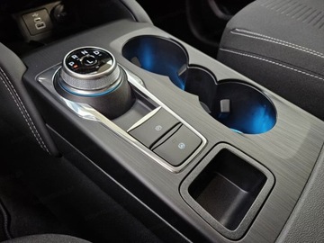 Ford Kuga III SUV Facelifting 2.5 FHEV 180KM 2025 Od ręki - Active 2.5 FHEV 180KM / Hak, Pakiet Winter, zdjęcie 8