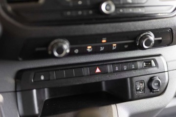 Toyota 2022 Toyota Proace Verso Proace Verso 9 osobowy 2.0 D-4D Long 2,8t 2.0 Diesel, zdjęcie 33