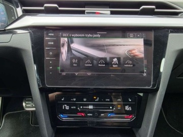 Volkswagen Arteon Fastback Facelifting 2.0 TSI 190KM 2023 Volkswagen Arteon Shooting Brake 2.0TSI 190KM R-Line FV23 DCC HarmanKardon, zdjęcie 16