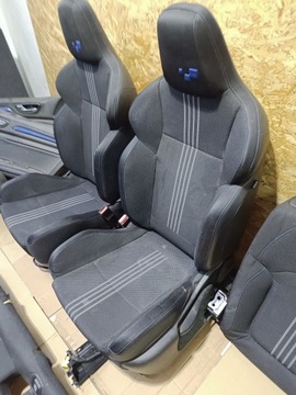 FOTELE KOMPLET KANAPA TYŁ MEgane IV gt