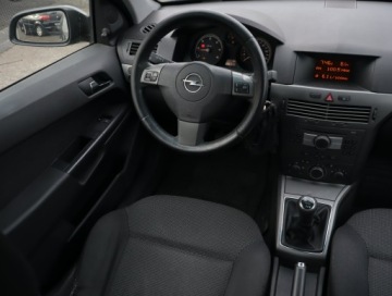 Opel Astra H Kombi 1.9 CDTI ECOTEC 100KM 2005 Opel Astra 1.9 CDTI, Klima,ALU, Alarm, zdjęcie 6