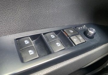 Toyota Camry IX Sedan 2.5 Hybrid Dynamic Force 218KM 2019 Toyota Camry 2.5 Hybrid Executive CVT Salon PL ASO Vat marza Toyota Le, zdjęcie 21