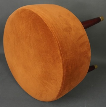 Стилизованный пуф середины века.