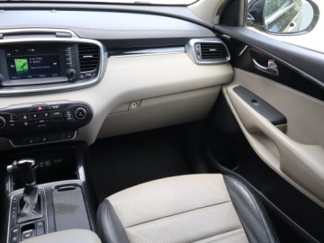 Kia Sorento III SUV 2.0 CRDi 185KM 2015 Kia Sorento 2.0 CRDi, Salon Polska, Serwis ASO, zdjęcie 7
