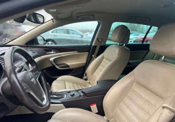 Opel Insignia I Sports Tourer 2.0 CDTI ECOTEC 160KM 2011 Opel Insignia 2.0CDTi 160KM 2011r. Salon Polska 2.0 Diesel 160KM, zdjęcie 11