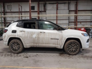 Jeep Compass II 2022 Jeep Compass 2022 JEEP COMPASS HIGH ALTITUDE 4X4 2.4 Benzyna 177KM, zdjęcie 6