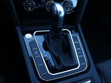 Volkswagen Passat B8 Limousine Facelifting 2.0 TSI 190KM 2020 VW Passat 2.0 TSI, Salon Polska, Automat, Navi, zdjęcie 16