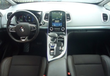 Renault Espace V Van 1.6 Energy dCi 160KM 2016 Renault Espace Renault Espace V Espace 1.6 Diesel 160KM, zdjęcie 14