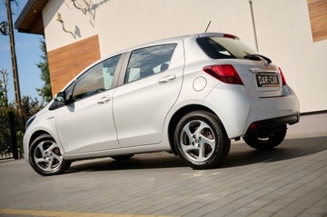 Toyota Yaris III 2015 Toyota Yaris Hybrid 1.5 VVT-i KAMERA zarejestrowany w Polsce, zdjęcie 18