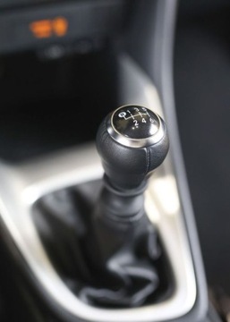 Toyota 2024 Toyota Yaris 1.5 Comfort 1.5 Benzyna 125KM, zdjęcie 14