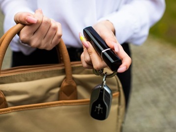 ГОФРИРОВАННЫЙ КОНТЕЙНЕР РАСПЫЛИТЕЛЯ ДЛЯ ДУХОВ И АНТИБИАЛЬНОЙ ЖИДКОСТИ