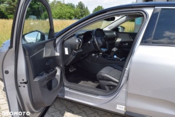 Citroen C5 III 2022 Citroen C5X 1.6 Plug-in Hybrid 225KM Shine Panorama Full LED Navi Kamery 3, zdjęcie 14