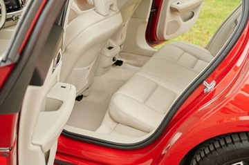 Volvo V60 II  Kombi 2.0 T5 250KM 2019 MEGA KOLOR __JASNE SKÓRY __SUPER PEDANTYCZNY STAN_, zdjęcie 25
