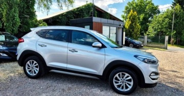 Hyundai Tucson III SUV 1.6 GDI 132KM 2016 Hyundai Tucson BENZYNA nowy model 2x PDC nawigacja GRZANE TYLNE fotele, zdjęcie 8