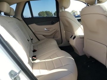 Mercedes GLC C253 2021 Mercedes-Benz GLC 300 4Matic 2021 2.0l 2.0 Benzyna 255KM, zdjęcie 11