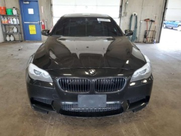 BMW Seria 5 F10-F11 M5 Limuzyna 4.4 V8 560KM 2013 BMW M5 2013 4.4l 4.4 Benzyna 560KM, zdjęcie 5