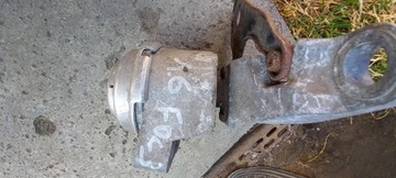 PODUSZKA SILNIKA FORD MONDEO 1.6 TDCI MK4