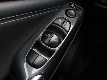 Nissan Juke II Crossover 1.0 DIG-T 117KM 2020 Nissan Juke 1.0 DIG-T, Automat, Skóra, Navi, zdjęcie 16