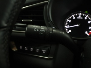 Mazda CX-30 2.0 Skyactiv-G 122KM 2019 Mazda CX-30 mHEV 4x4 skóra full LED navi grzane, zdjęcie 33