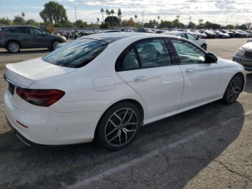 Mercedes Klasa E W214 2023 Mercedes-Benz Klasa E 350 2023 2.0l 2.0 Benzyna 255KM, zdjęcie 3