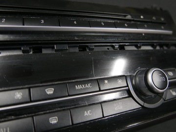 BMW F07 F10 F11 РАДИО ПАНЕЛЬ КОНДИЦИОНЕРА 9299012