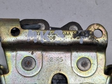 FORD MONDEO MK3 TÁHLO DRŽÁTKO ZÁMEK POHOVKA ZADNÍ PRAVÝ