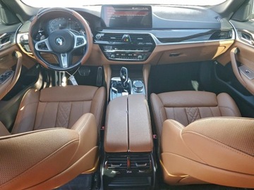 BMW Seria 5 G30-G31 2021 BMW Seria 5 530xi 2021 2.0l 2.0 Benzyna 248KM, zdjęcie 8
