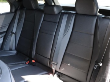 Mercedes GLE V167 SUV Facelifting 3.0 450d 367KM 2026 MERCEDES-BENZ GLE 450 d 4-Matic AMG Line 3.0 (367KM) 2026, zdjęcie 11