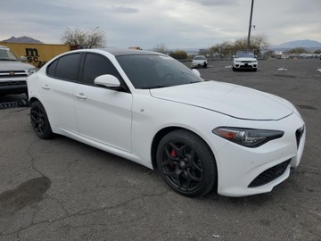 Alfa Romeo Giulia II Sedan Facelifting 2.0 Turbo 280KM 2022 Alfa Romeo Giulia Super 2022 2.0l 2.0 Benzyna 280KM, zdjęcie 4