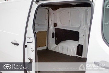 Toyota Proace II 2022 Toyota PROACE 2.0 D-4D Medium 2,7t Life 3 Osobowy, zdjęcie 9