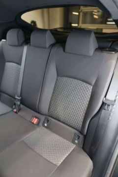 Toyota C-HR I Crossover Facelifting 1.8 Hybrid 122KM 2023 Toyota C-HR 1.8 Hybrid Style 1.8 Hybryda 122KM, zdjęcie 14