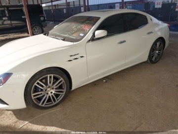 Maserati Ghibli III 2022 Maserati Ghibli Modena 2022 3.0l 3.0 Benzyna 424KM, zdjęcie 7