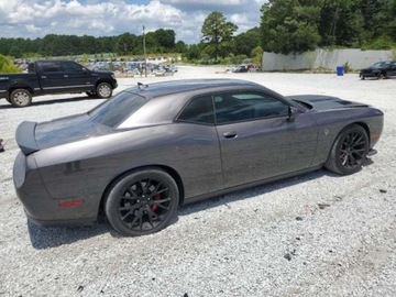 Dodge Challenger III 2016 Dodge Challenger Srt hellcat 6.2 Benzyna 707KM, zdjęcie 4