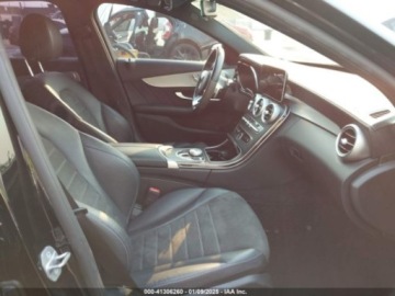 Mercedes Klasa C W206 2021 Mercedes-Benz Klasa C 2021r., 2.0L 2.0 Benzyna 255KM, zdjęcie 8