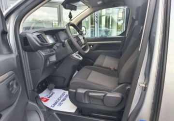 Opel Zafira D Long 2.0 Diesel 177KM 2024 Opel Zafira 2.0 BlueHDI 177KM Kamera Nawigacja MirrorLink SalonPL FV23 9 o, zdjęcie 3