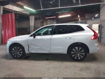 Volvo XC60 II 2025 Volvo XC 60 B5 Core 2025 2.0 Benzyna 247KM, zdjęcie 2