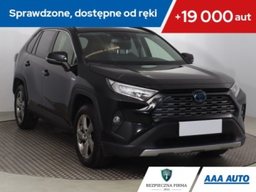 Toyota RAV4 V SUV 2.5 Hybrid Dynamic Force 218KM 2020 Toyota RAV 4 2.5 Hybrid, Salon Polska