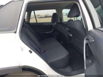 Toyota RAV4 V 2022 Toyota RAV4 2022r., 2.5L 2.5 Benzyna 203KM, zdjęcie 8