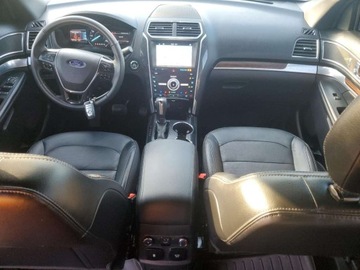 Ford Explorer VI 2019 Ford Explorer Limited 2019 3.5l 3.5 Benzyna 290KM, zdjęcie 8