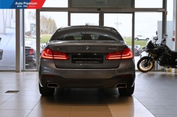 BMW Seria 5 G30-G31 Limuzyna 540i 340KM 2019 BMW Seria 5 540i xDriveFV23Adaptacyjny Reflektor LEDLED Fog lights 3.0, zdjęcie 18