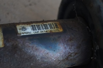 Амортизатор передний левый правый Audi A4 B8 8K0413031