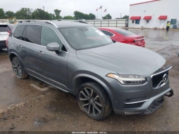 Volvo XC90 II 2018 Volvo XC 90 2018 Volvo XC90 T6 AWD 7-Passenger Momentum 2.0 Benzyna 316KM, zdjęcie 1