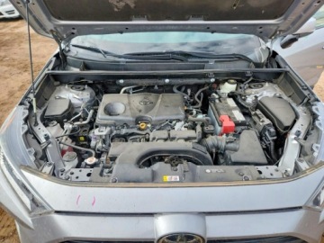 Toyota RAV4 V 2021 Toyota RAV4 2021 TOYOTA RAV4 XLE 2.5 Benzyna 204KM, zdjęcie 6