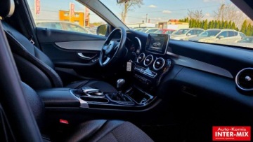 Mercedes Klasa C W205 Limuzyna 200 BlueTEC 136KM 2015 Mercedes-Benz Klasa C Zarejestrowany okazja 1.6 Diesel 136KM, zdjęcie 32
