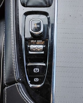 Volvo XC90 II SUV 2.0 T6 320KM 2017 Volvo XC 90 2017r, 2.0 Benzyna 4x4. AUT. 7osob. Uszkodzony przod i tyl. Je, zdjęcie 21