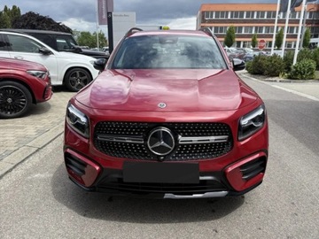 Mercedes GLB SUV 1.3 200 163KM 2025 MERCEDES-BENZ GLB 200 AMG Line Suv 1.3 (163KM) 2025, zdjęcie 2