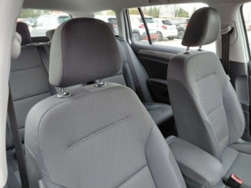 Volkswagen Golf VII Variant 1.6 TDI CR DPF BlueMotion Technology 105KM 2014 Volkswagen Golf Salon Polska Bezwypadek Klimatyzacja 2x PDC Alu 1.6 Diesel, zdjęcie 13
